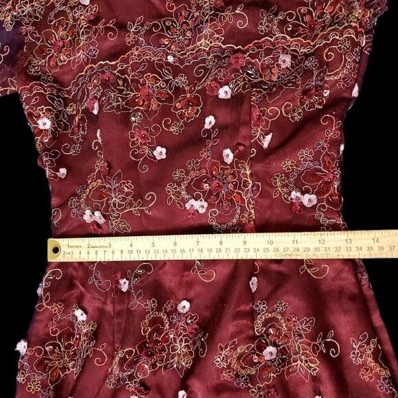 Romantic Womens Burgundy Red Tulle Dress with Floral Embellishments Size Small - Picture 11 of 16